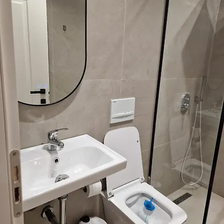 Pazari Apartament